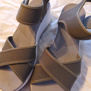 Wedge sandals